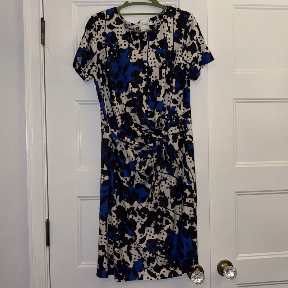 Diane Von Furstenberg Black and Blue Patterned Zoe Dress
